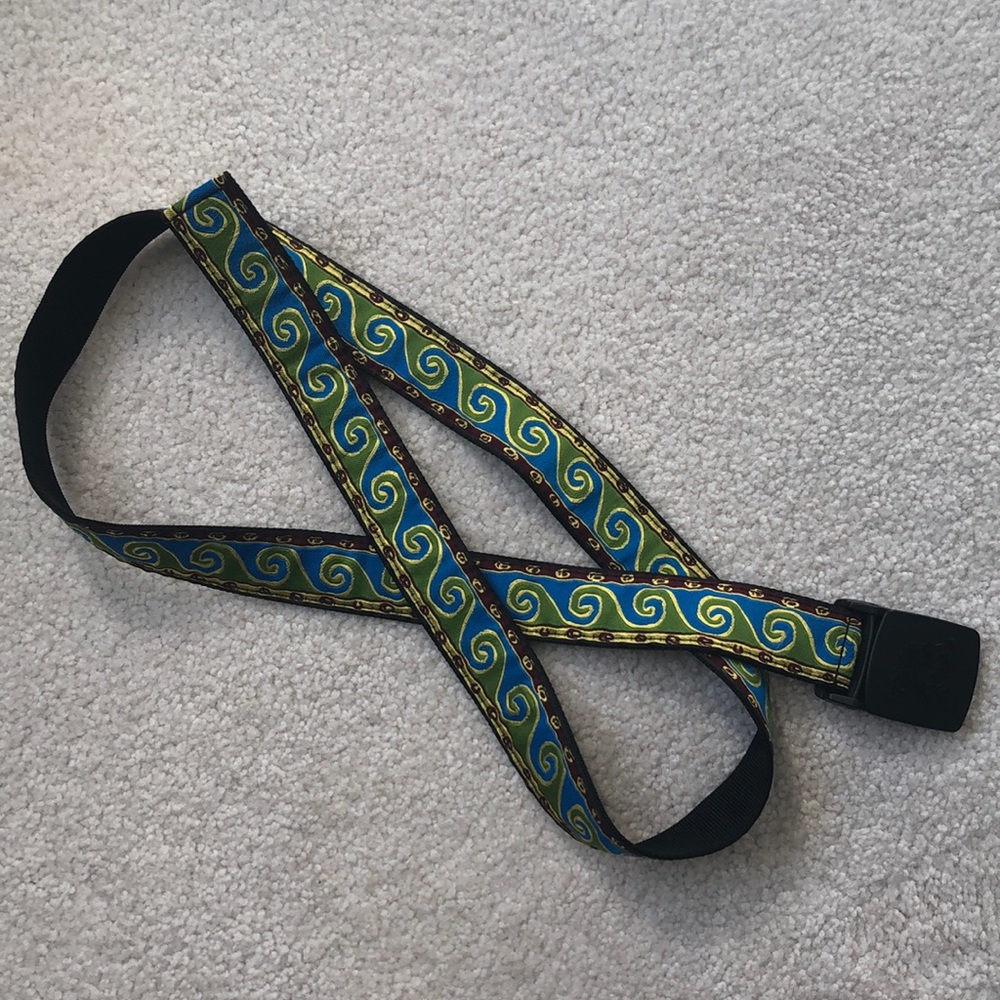 Men’s large  ⭐️ 3 for $15 ⭐️ belt